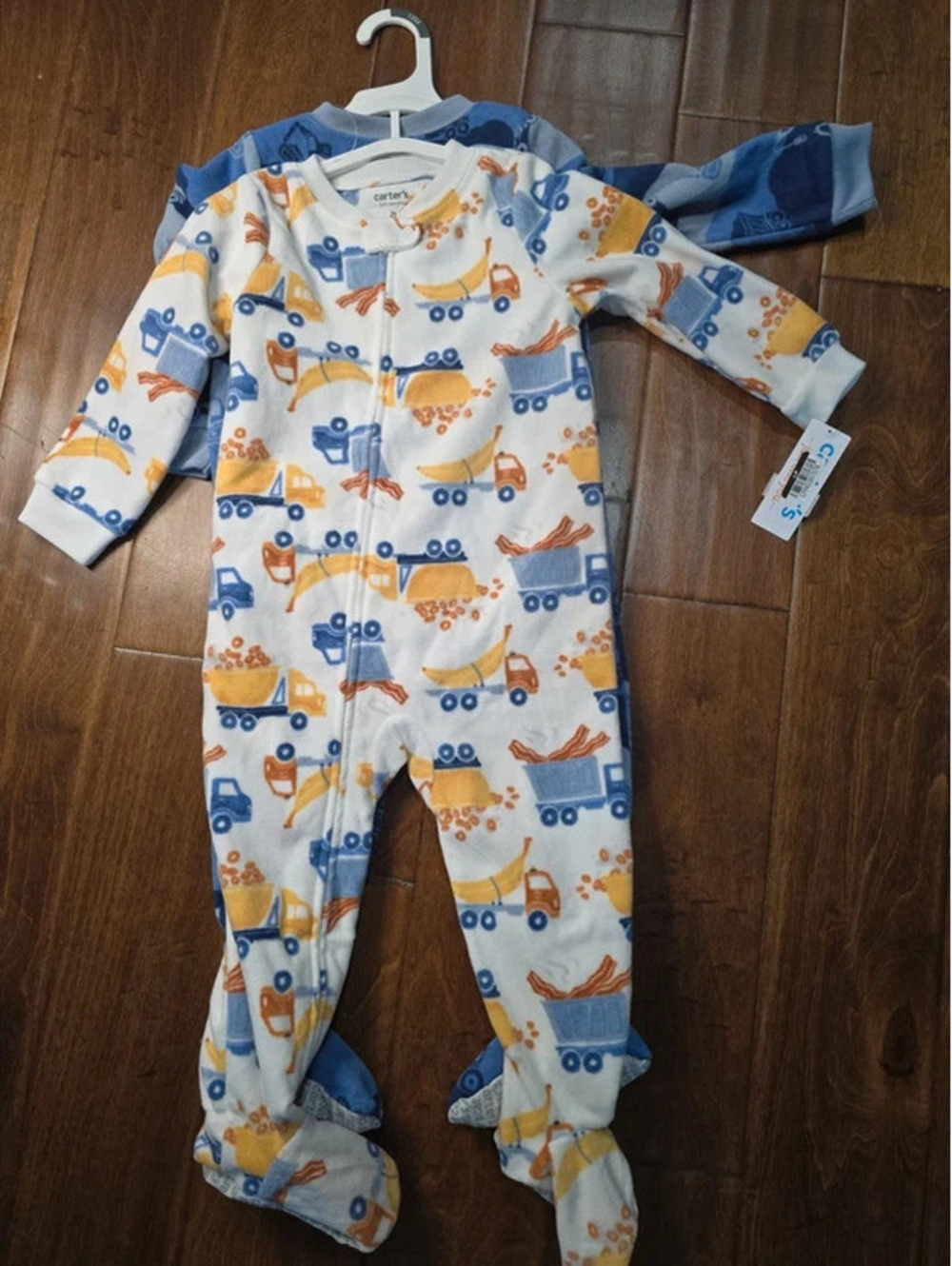 2t brand new fleece pajamas from carter's item, 584G7